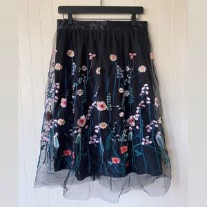 H&M Embroidered Tulle Midi Skirt